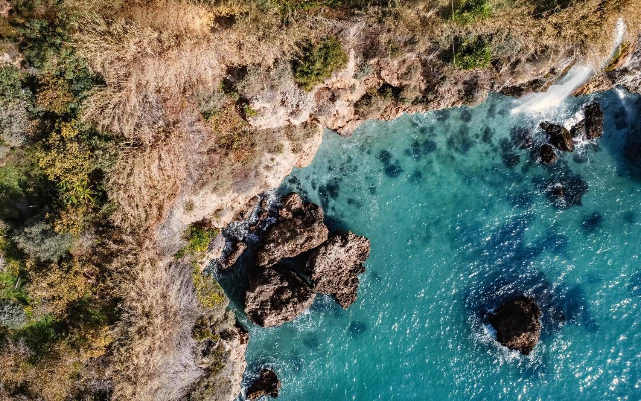 Torrecilla Sirena Beach Nerja Buitenkant foto